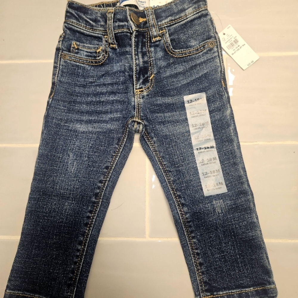 NWT* Old Navy Karate Skinny Jeans
